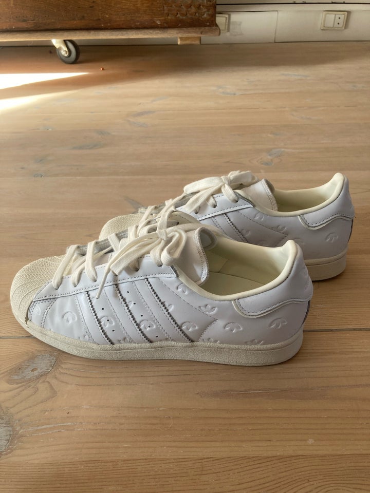 Sneakers, str. 39, Adidas