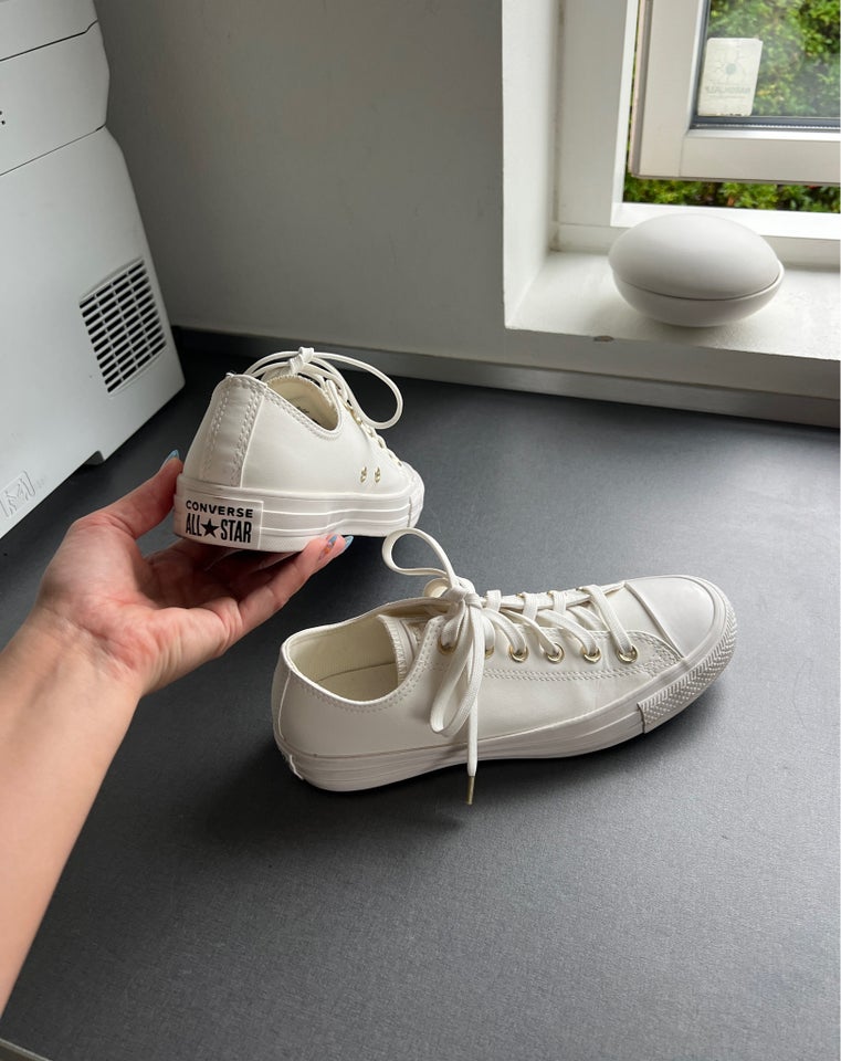 Sneakers str 39 Converse