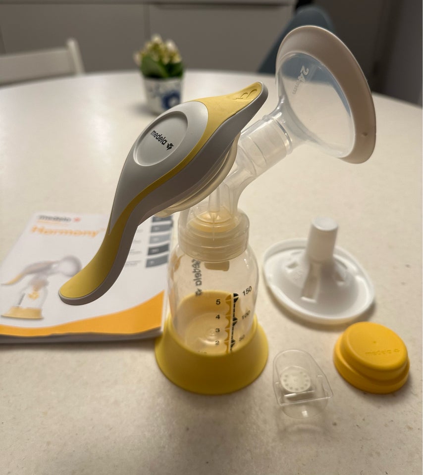 Brystpumpe, Medela