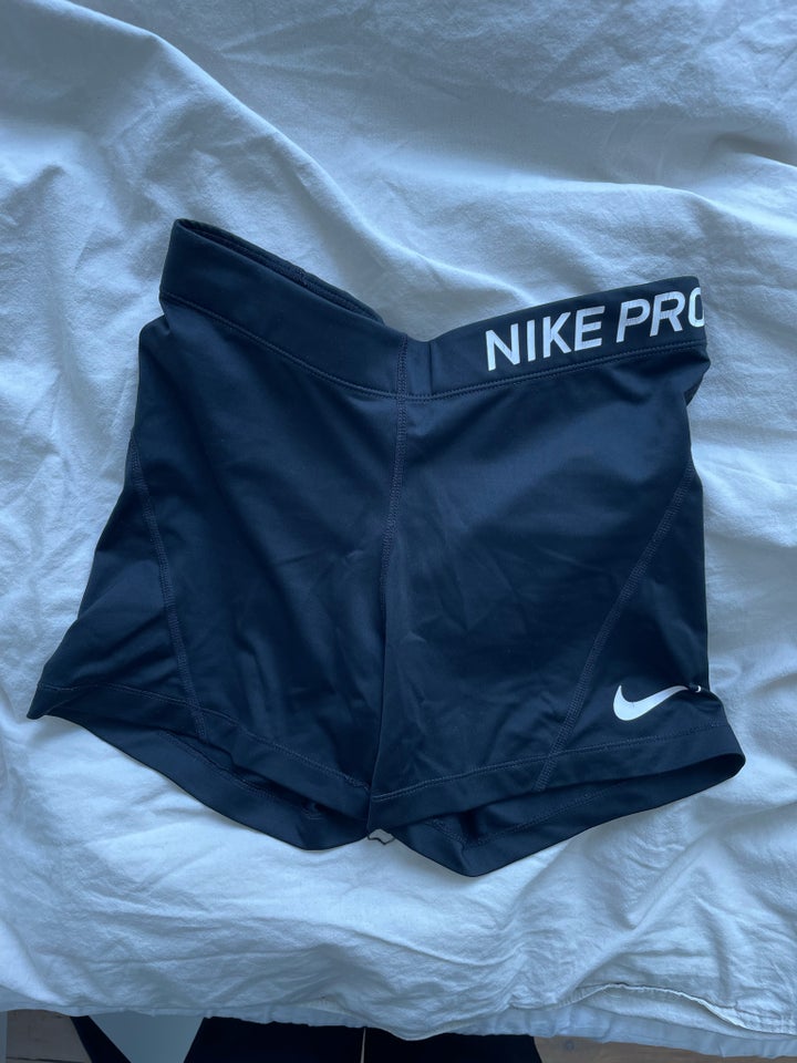 Shorts Nike Pro shorts Nike