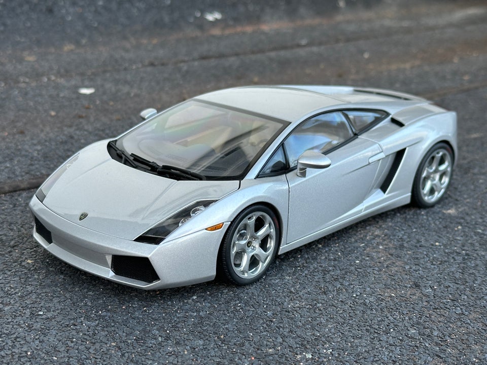 Modelbil, AUTOart Lamborghini