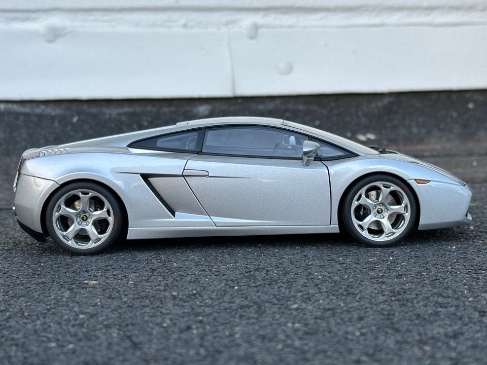 Modelbil, AUTOart Lamborghini