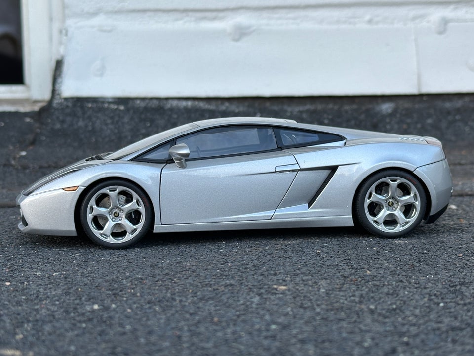 Modelbil, AUTOart Lamborghini