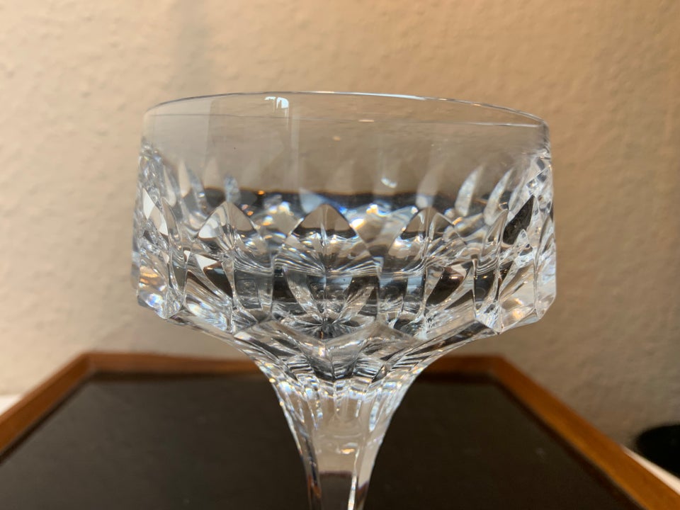 Glas, Vintage champagneskåle