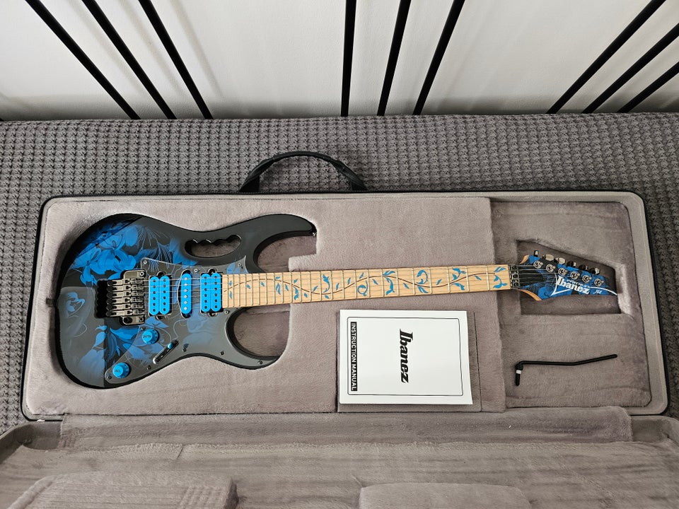 Elguitar, Ibanez JEM77P-BFP