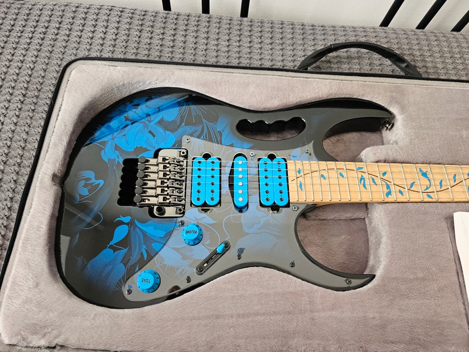 Elguitar, Ibanez JEM77P-BFP