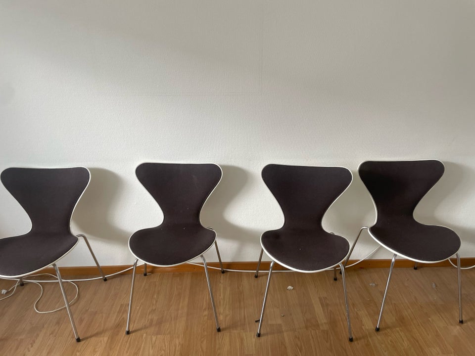 Arne Jacobsen, 7 stole , Spisestue