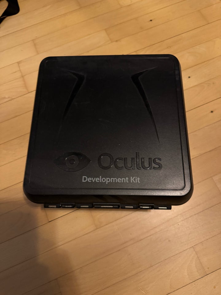 Opbevaringskasse fra oculus vr