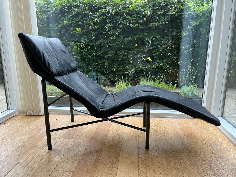 Tord Björklund Skye loungechair