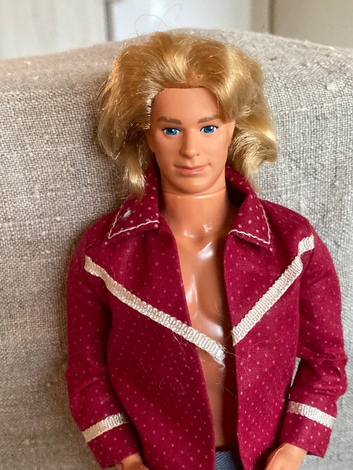 Dukker, Retro Ken Barbie