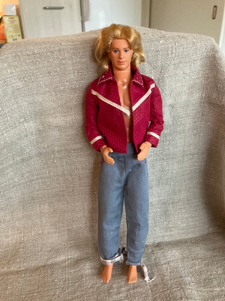 Dukker, Retro Ken Barbie