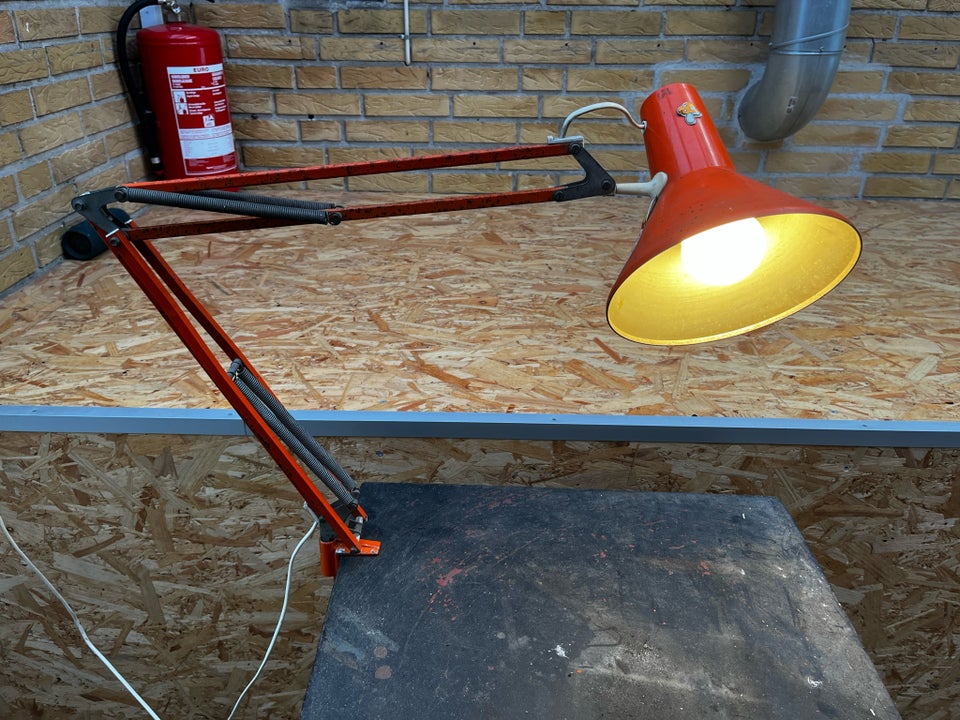 Anden arkitekt Orange retro