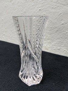 Vase Vase presset glas