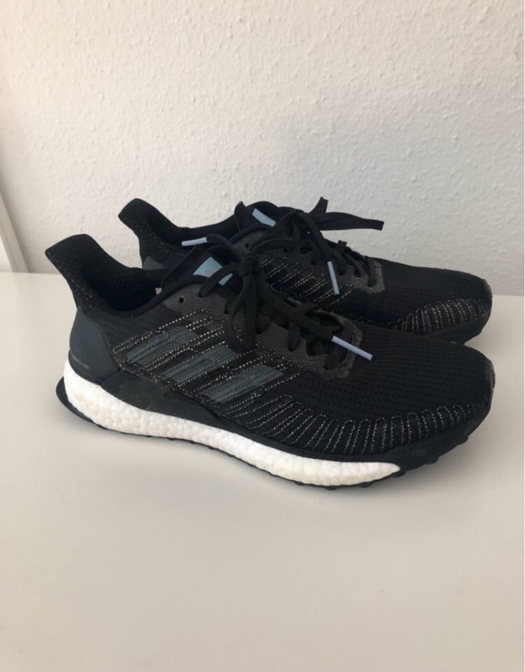 Sportssko str 385 Adidas