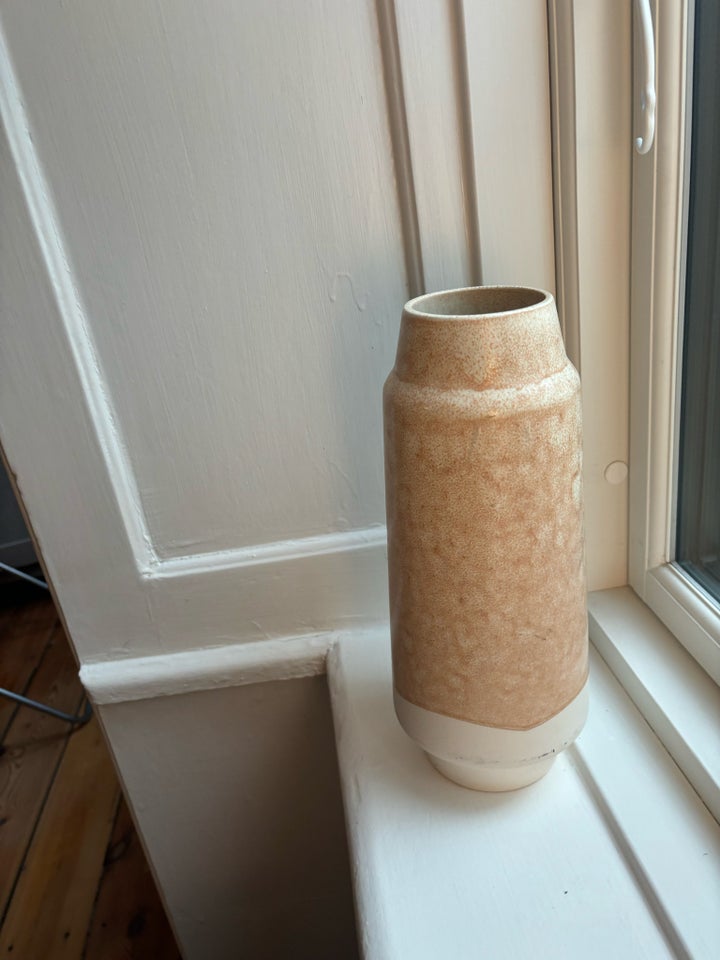 Vase, Vase, Cozy living