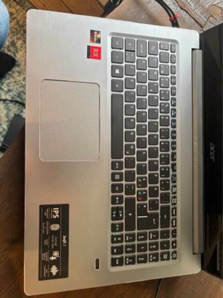 Acer 22 GHz 8 GB ram