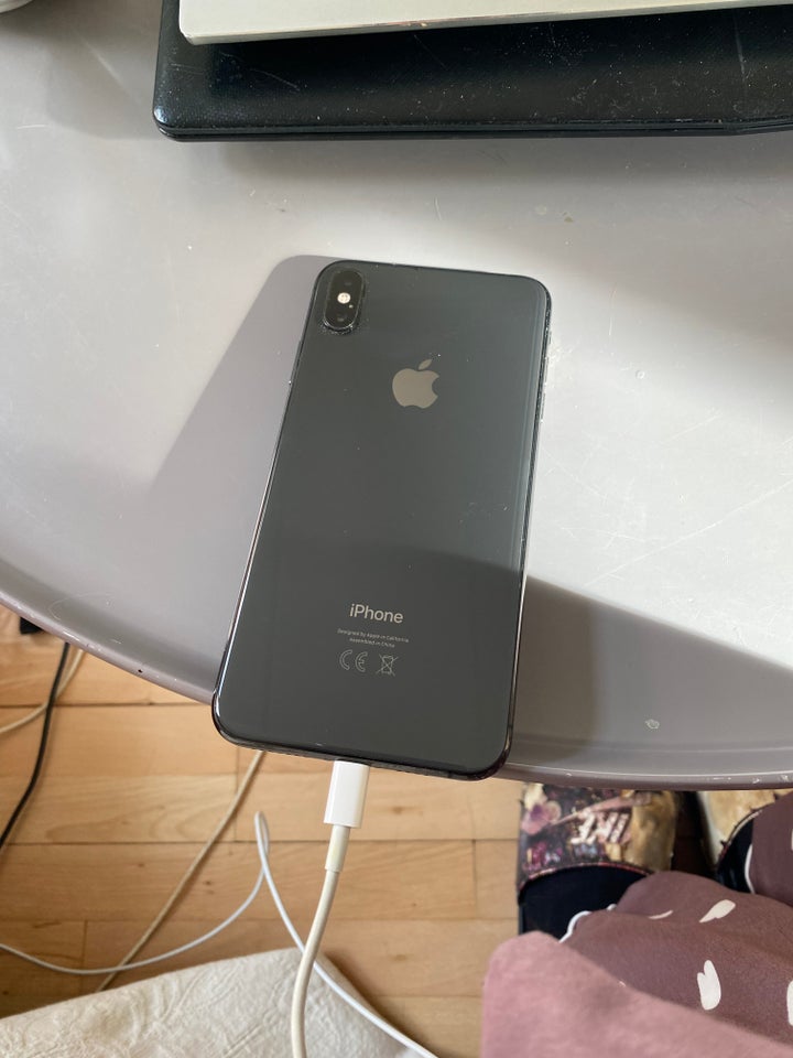 iPhone XS Max, 64 GB, sort