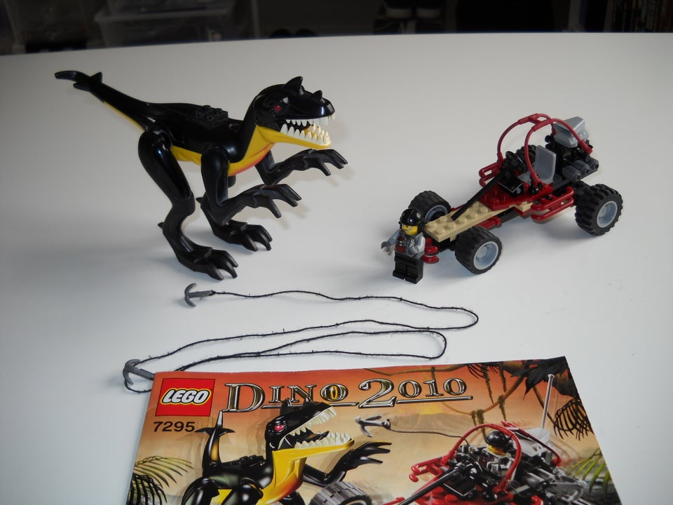 Lego Dino Dino 2010