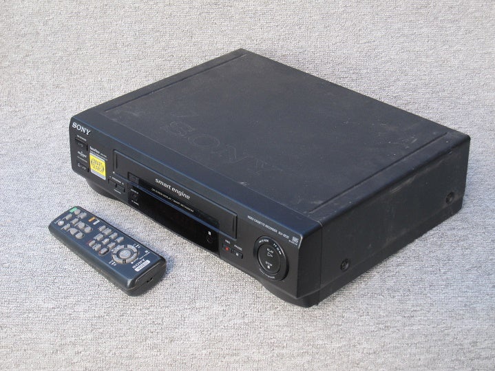 VHS videomaskine, Sony, SLV-SE20