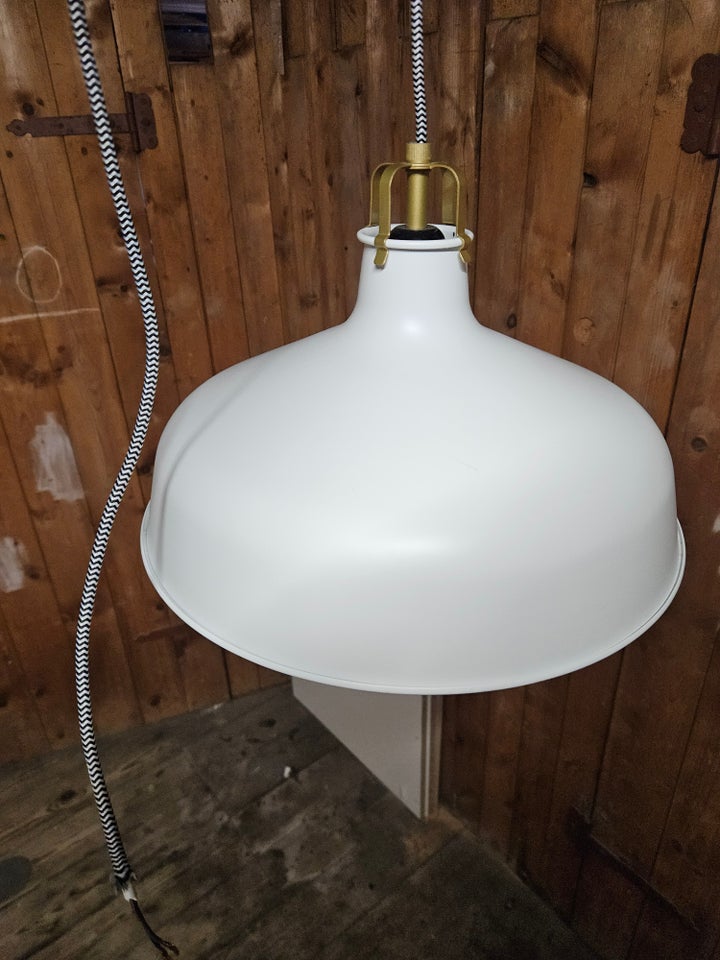 Anden loftslampe, Ranarp ikea