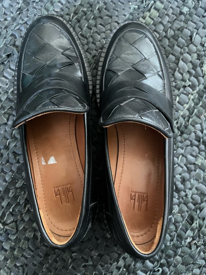 Loafers, str. 39, Billy bi