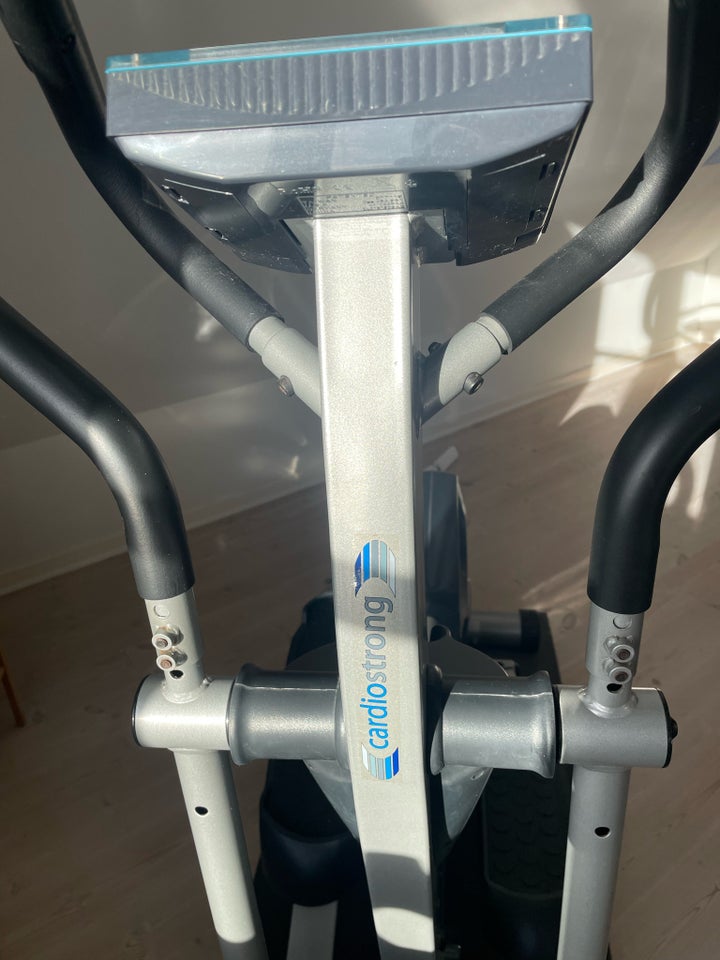 Crosstrainer, CARDIOSTRONG