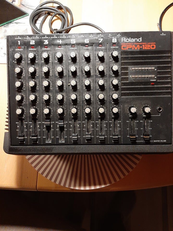 Mixer, Roland CPM 120