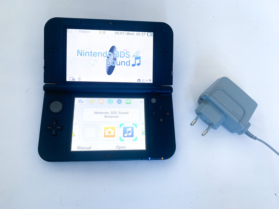 Nintendo 3DS, *New* 3DS XL med