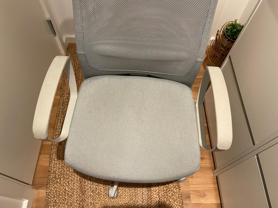 Markus Chair, Ikea