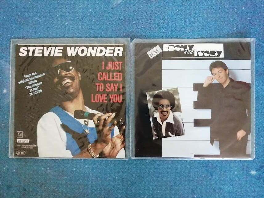 Single, Stevie Wonder, 2