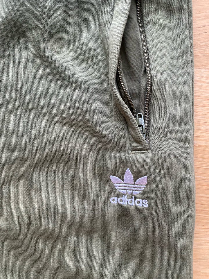 Shorts, Shorts, Adidas