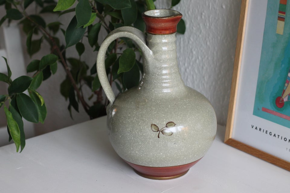 Dansk Keramikvase, L. Hjort