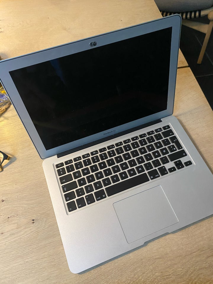 MacBook Air, Mid 2011, 128 GB