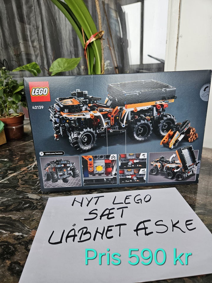 Lego Technic, 42139