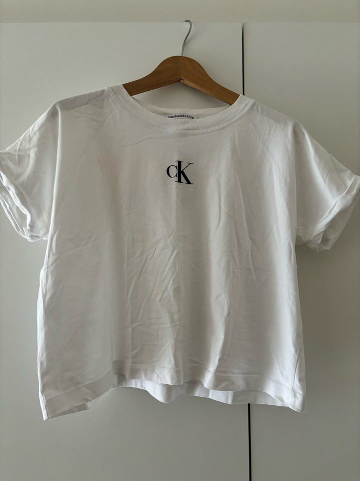 T-shirt, Calvin Klein, str. 38