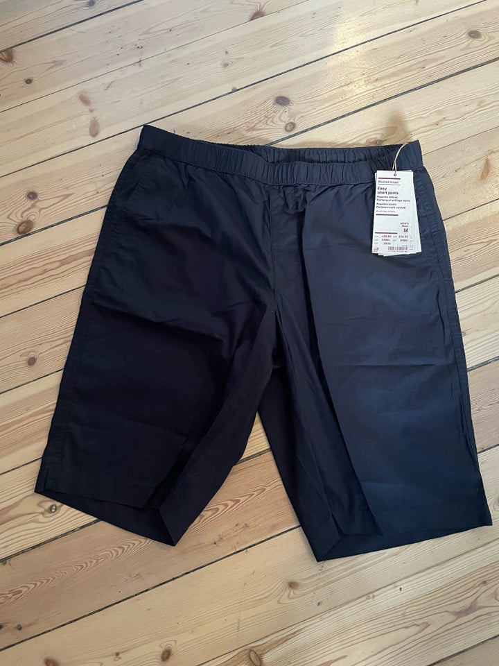 Shorts, MUJI, str. 40