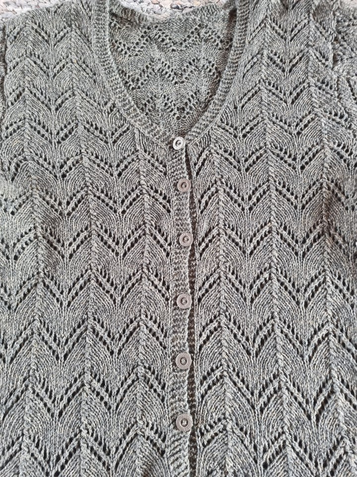 Cardigan, Strik, str. 40