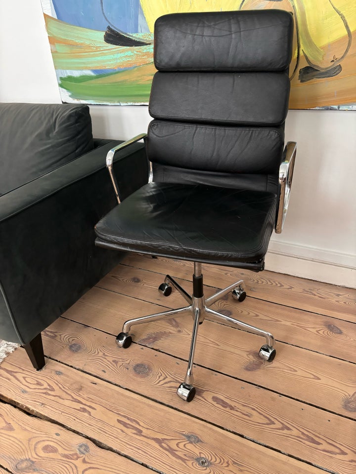 Eames EA219 Eames  Charles