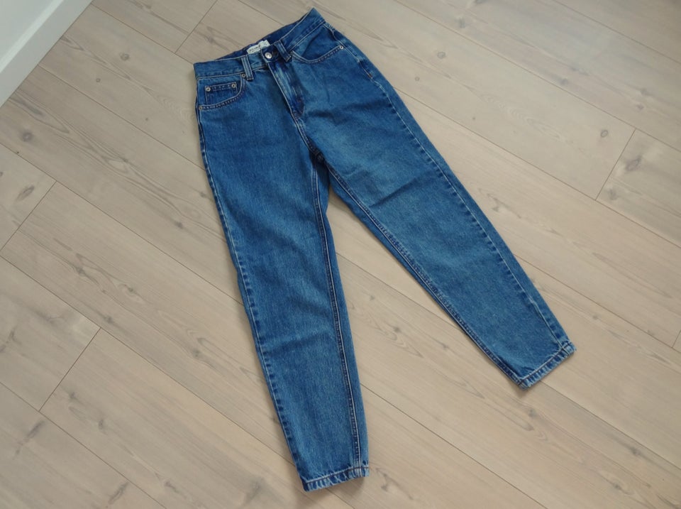 Jeans, PULLBEAR, str. 34