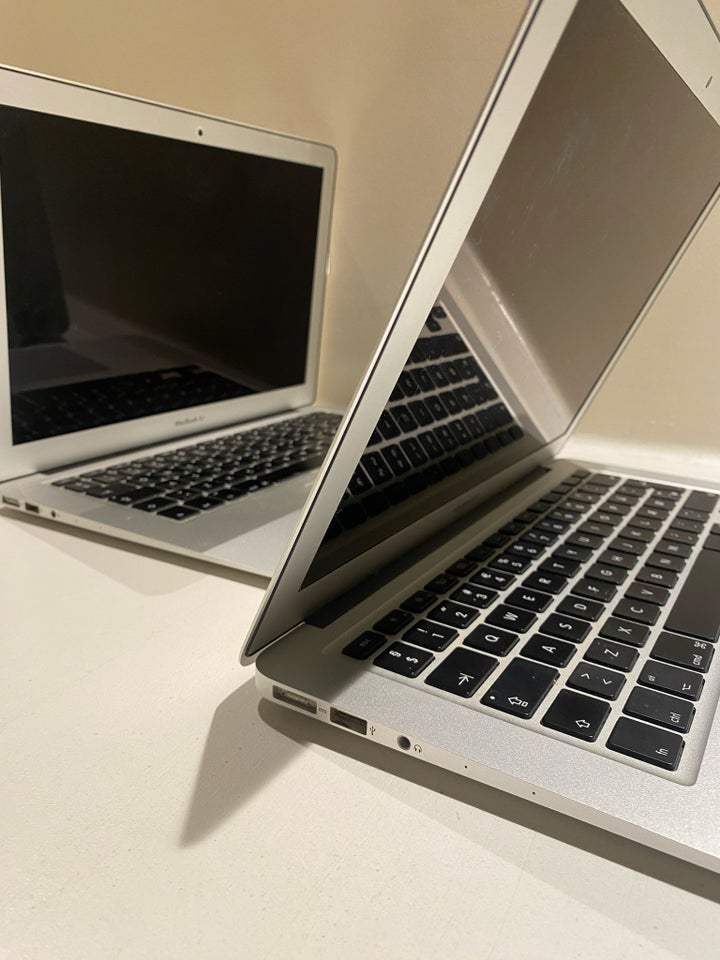 MacBook Air, 13-inch, Early