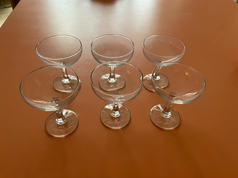 Glas, champagneglas, retro