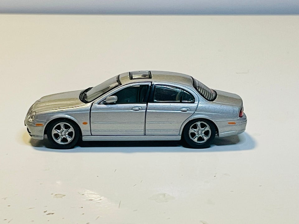 Modelbil, Cararama Jaguar S-Type,