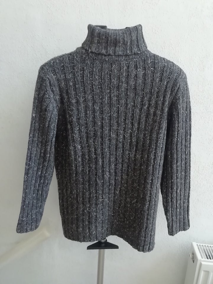 Sweater Sweater hættetrøje