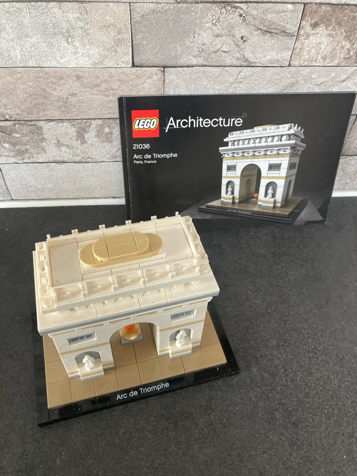 Lego Architecture, Arc de