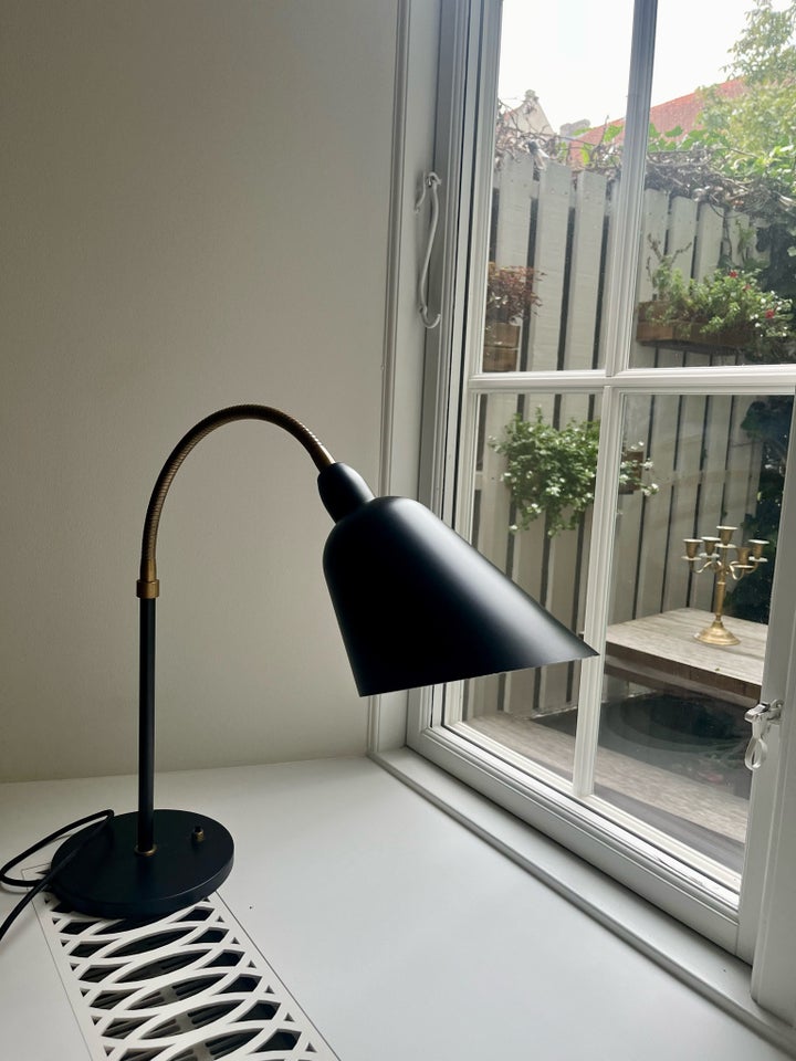 Arkitektlampe, Arne Jacobsen