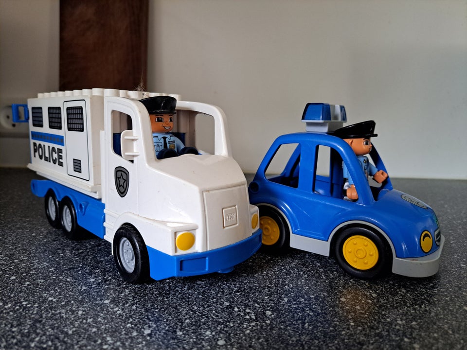 Lego Duplo, Politibiler