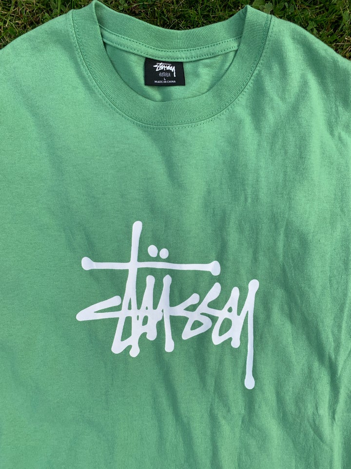 T-shirt Stussy str L