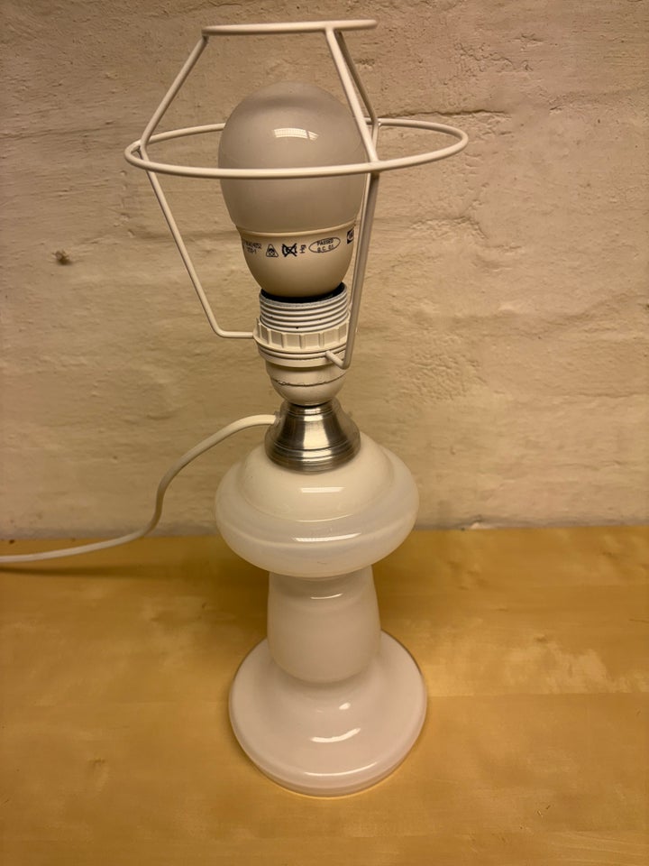 Lampe, Opaline lampe