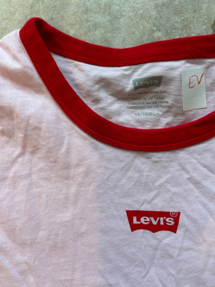 T-shirt, Levis , str. 34