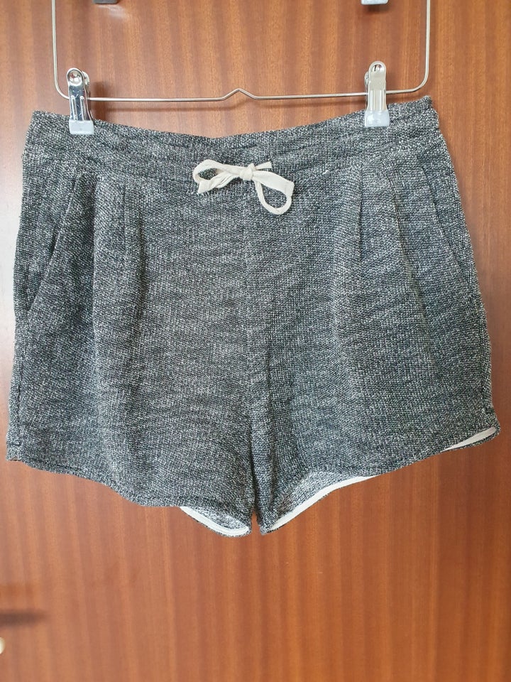 Shorts HM str 38